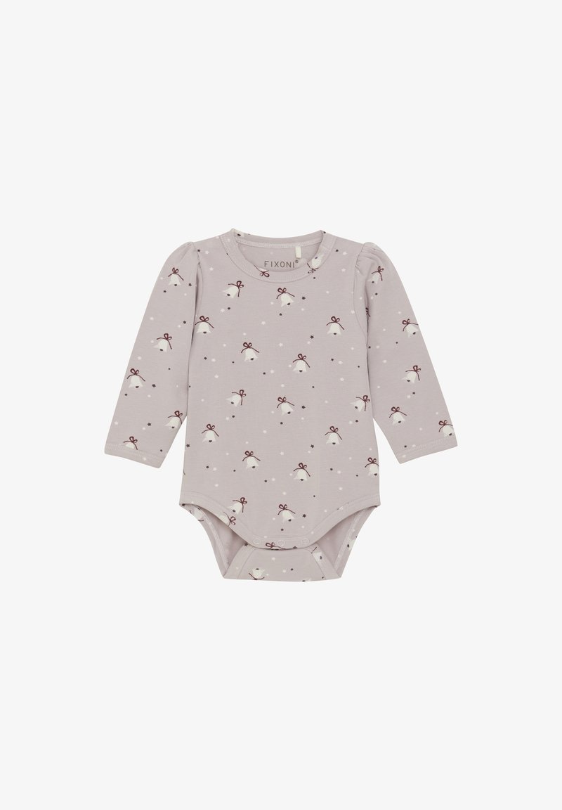 Långärmad babymössa i ljus lavendel med en mjuk textur. Har ett blommigt mönster med rosetter samt tryckknappar i botten.