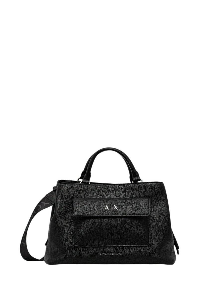 Borsa a mano in pelle nera con una forma strutturata, dotata di una tasca frontale e dettagli con logo, doppi manici e una tracolla regolabile.