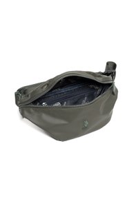 Marsupio in nylon verde con una texture lucida, compartimento con zip e tasche interne. Presenta un logo di un colore complementare.