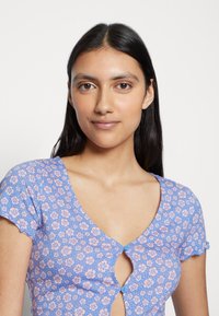 Monki Casaco de malha - blue medium