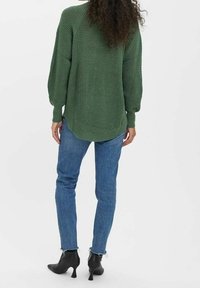 Vero Moda Strickpullover - mottled green