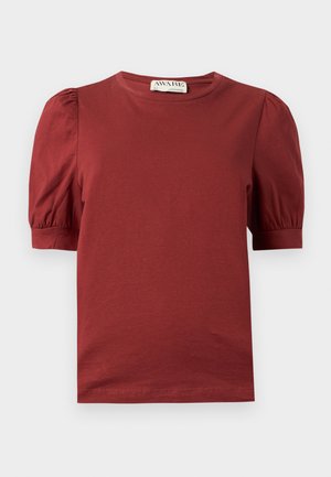 Lühikeste varrukatega, roostepunane naiste pluus, millel on punnitatud varrukad ja ümar kaelus, esitatud lihtsal valgel taustal.