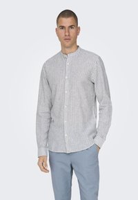 Only & Sons ONSCAIDEN LS MAO STRIPE NOOS - Hemd - dark navy