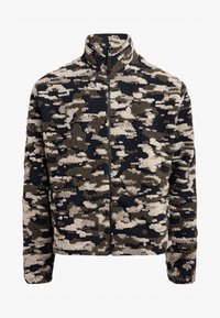 Unselected, black camo