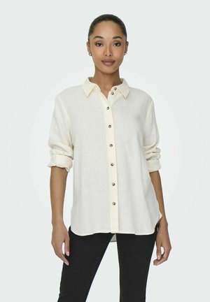 JDY LOCKER GESCHNITTEN ÄRMELBÜNDCHEN MIT VOLUMINÖSER ARMSCHNITT - Button-down blouse - snow white