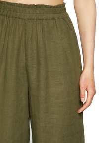ONLY TOKYO - Calças - kalamata