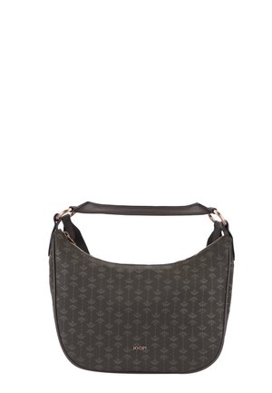 Borsa a spalla marrone con motivo e forma curva. Presenta una tracolla, chiusura con zip e un sottile logo accentato nella parte inferiore.
