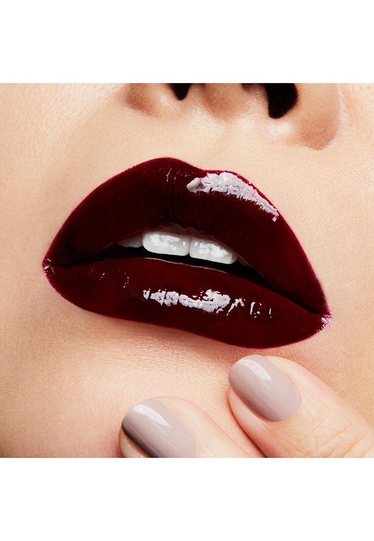 MAC PATENT PAINT LIP LAQUER - Lip gloss - polished prize/dark red - Zalando