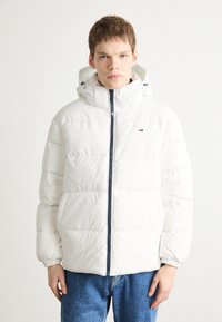 Tommy Jeans ESSENTIAL  - Down jacket - white