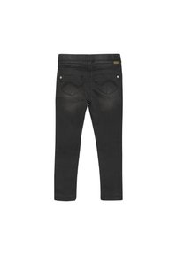 Čierne denimmové nohavice so slim fit strihom, s klasickým pásom, dvoma zadnými vreckami s zakrivenými švami a ozdobným šitím.
