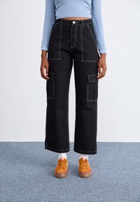 Santa Cruz WORKERS PANT - Kapsáče - black/white