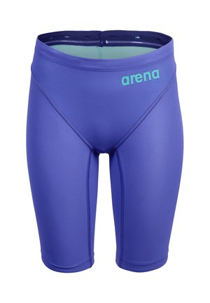 Costume da bagno Blue Arena a pantaloncino fino al ginocchio con cuciture flatlock e fascia interna della vita verde chiaro.