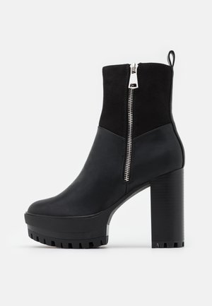 High Heel Stiefelette - black