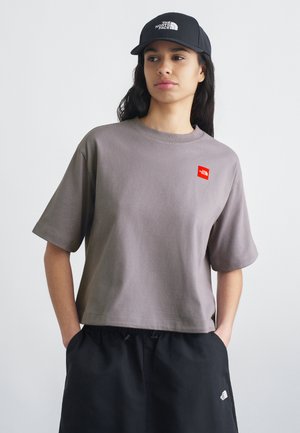 RED BOX BOXY TEE - T-shirt basic - transcendent grey