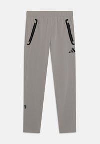 Vybrané, team mid grey