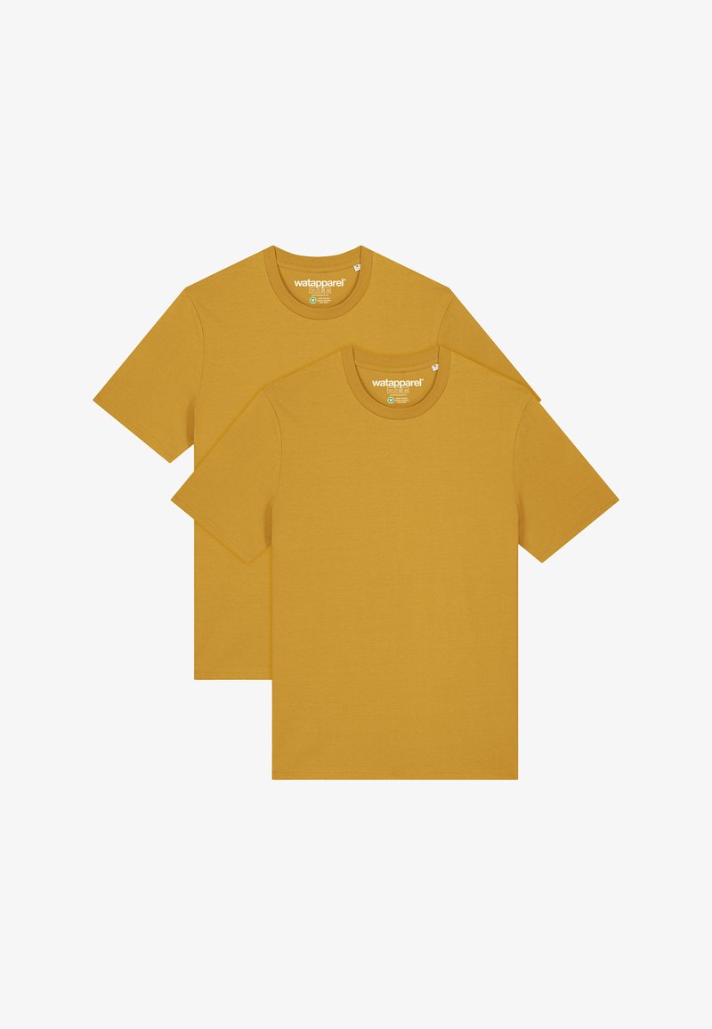Deux t-shirts à manches courtes en jaune moutarde, fabriqués en tissu doux avec un col rond et sans motifs ni accents visibles.