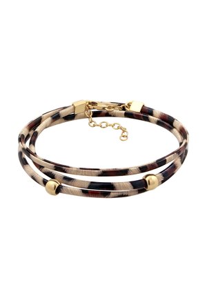 Doppelwickel-Armband mit Leopardenmuster, goldfarbenen Perlenakzenten und verstellbarem Kettenverschluss vor weißem Hintergrund.