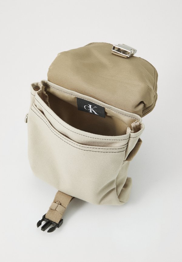 WORKWEAR FLAP REPORTER - Cross body bag - crockery4