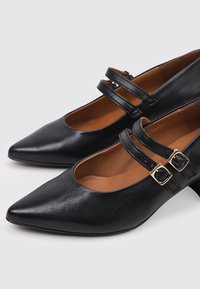 Sandra Fontán BAKAIKU - Bailarinas con hebilla - black