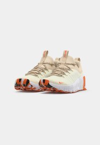 Nike Performance FREE METCON 6 - Sportovní boty - black/pearl white