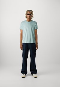 Abercrombie & Fitch ICON 3 PACK - T-shirt - bas - orion blue/sterling blue/white