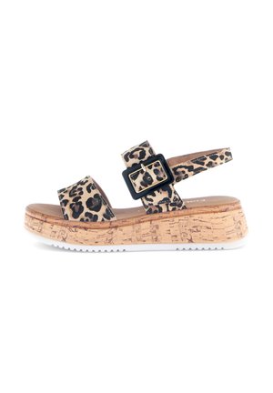 Leopardprint sleehak sandaal met een kurkachtige plateau, zwarte gespdetails, verstelbare band en witte rubberen zool.
