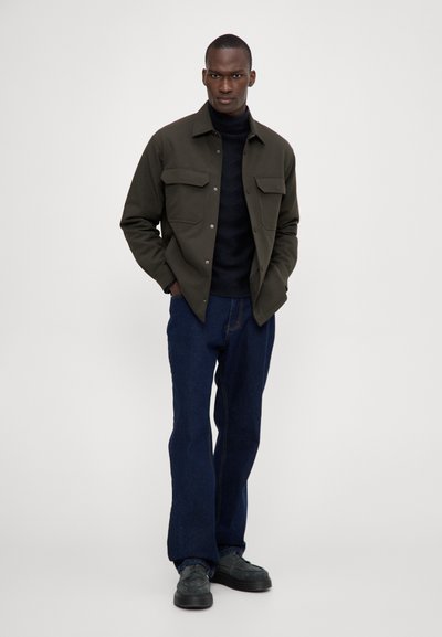 Emporio Armani BLOUSON - Tunn jacka - verde militare