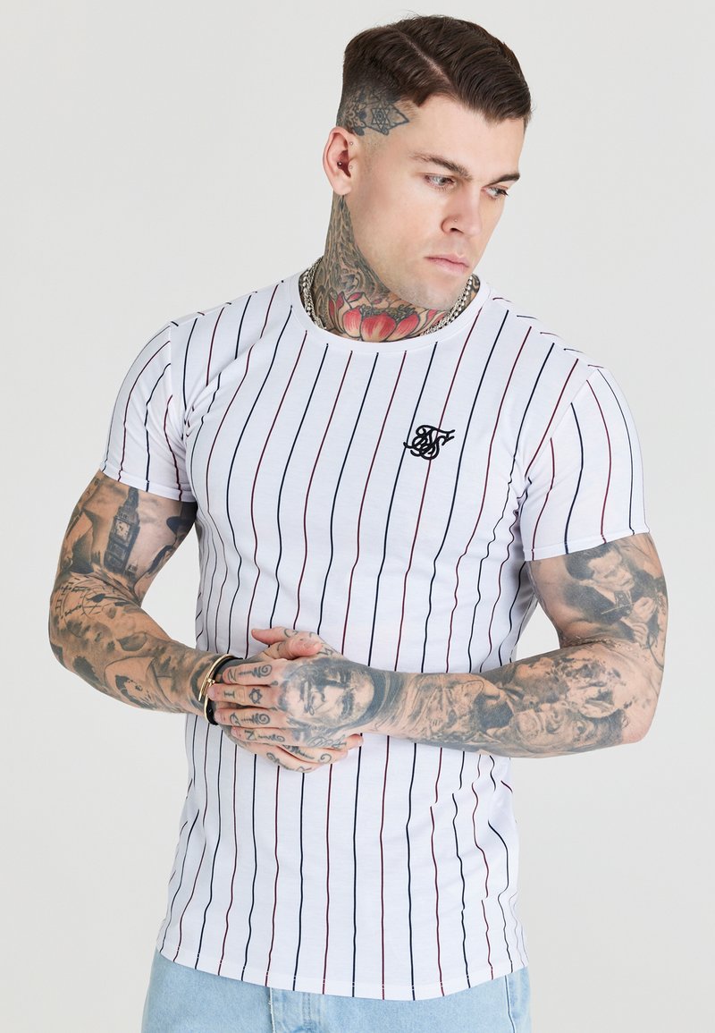 SIKSILK TEE Camiseta estampada black/red/white/blanco Zalando.es
