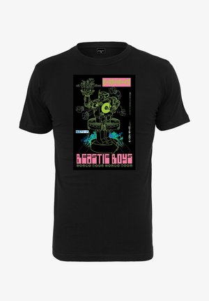 Mustard musta särava graafikaga must T-särk, millel on trummipulkadega robot, eredad neoonvärvid ja tekst "Beastie Boys maailmaturnee."