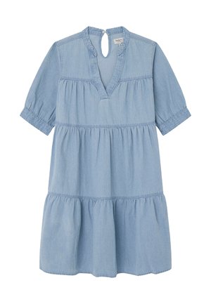 Vestido de denim azul claro con escote en V, mangas cortas abullonadas y falda de volantes. Cuenta con una cintura elástica y cierre en la parte posterior con forma de ojo de llavero.