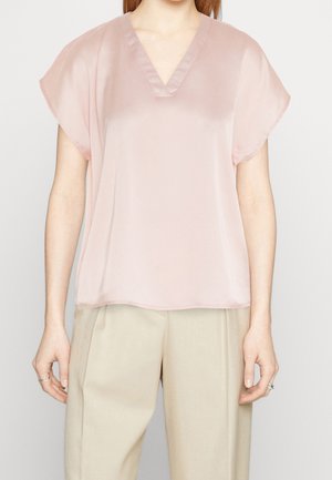 Blouse - apricot