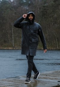 Helly Hansen MUNICH INSULATED  - Cappotto invernale - black