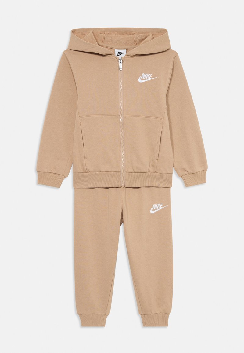 Nike Sportswear CLUB UNISEX SET - Verryttelypuku - hemp