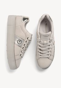 Tamaris Trainers - ivory