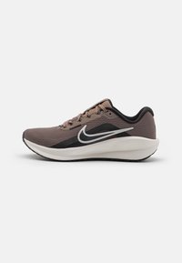 Unselected, beige, black