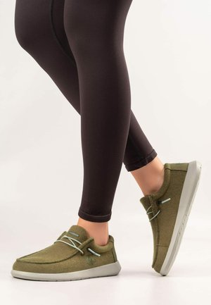Sneaker low - wald
