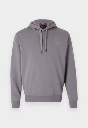 Sivá mikina s kapucňou na šnúrku, ribbovanými manžetami a lemom, so malým logom na hrudi. Mäkká tkanina s hladkou textúrou.