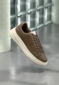 ELBA - Trainers - brown