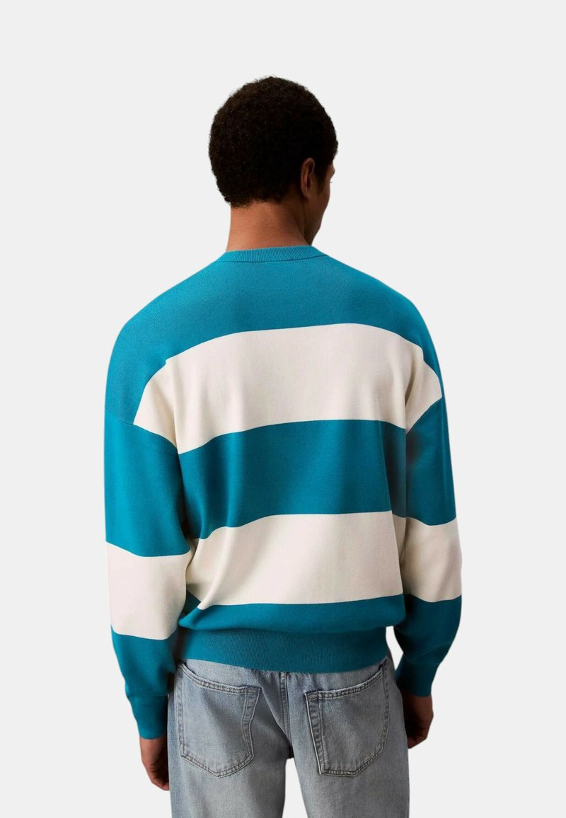 Maglione Natalizio Uomo Wilbers – Blu Con Fiocchi Di Neve E Babbo Natale, Taglia Small - 3