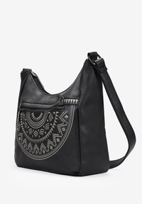 Bosanova Bandolera - black