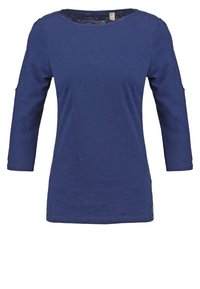Marinblå, långärmad topp med rund halsringning, tillverkad av mjukt tyg. Har en avslappnad passform och sprund i fållen.