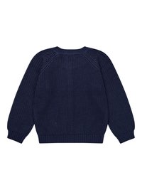 Námornícky modrý pletený sveter s textúrovaným, rebrovaným dizajnom. Má dlhé rukávy a okrúhly výstrih, s voľným strihom a elastickými manžetami.