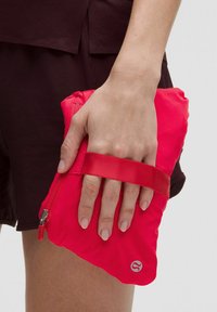 lululemon MIST OVER - Větrovka - red glow