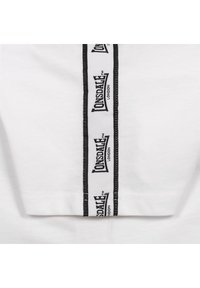 Lonsdale SHEVIOCK - Marškinėliai su spaudiniu - white