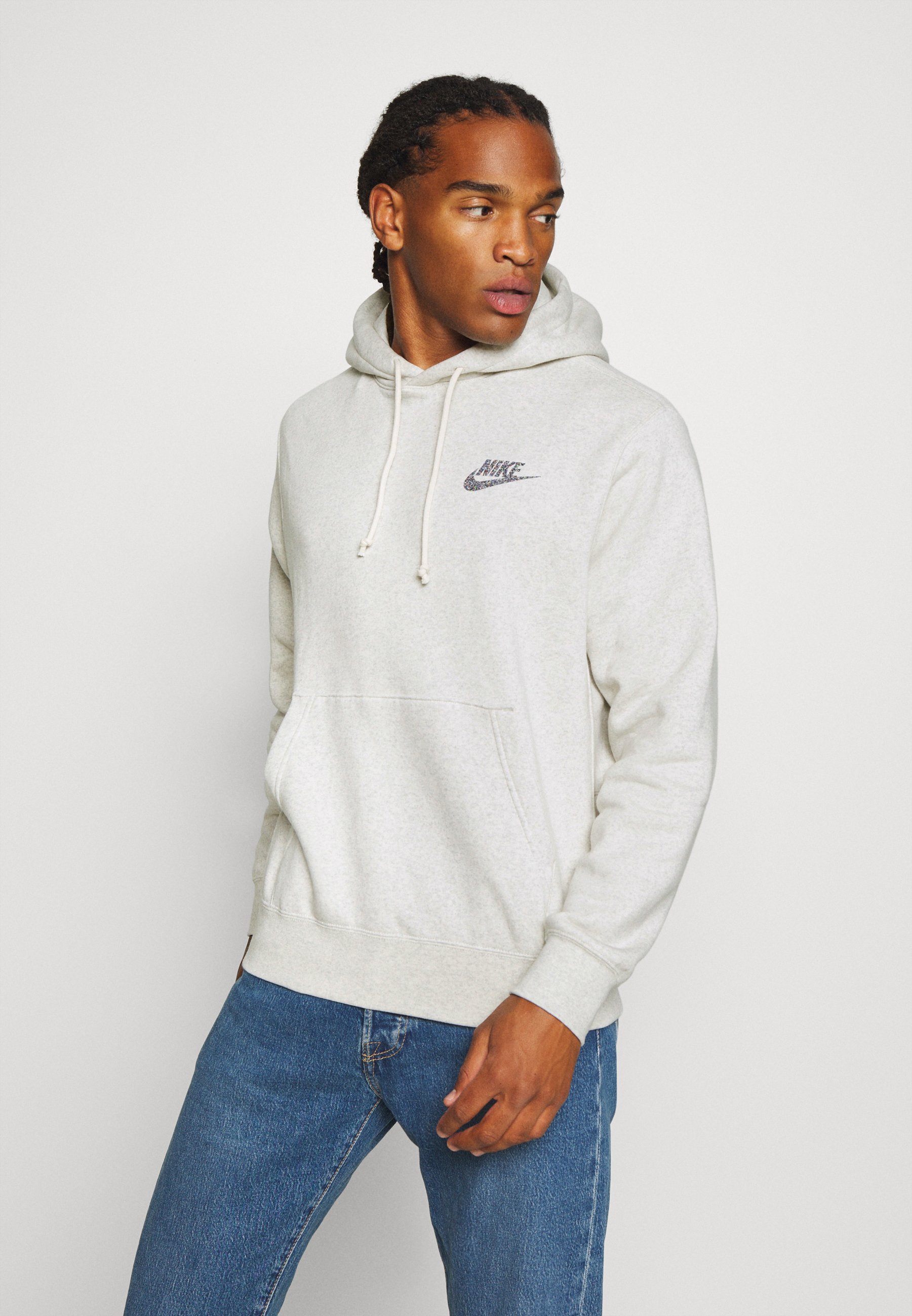 Nike Sportswear HOODIE Hoodie multi colorwhitecrème Nike Sportswear HOODIE Hoodie whitewit Zalando.nl