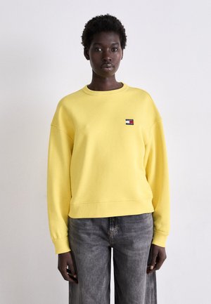 Tommy Jeans BADGE CREW - Sweatshirt - yellow dahlia