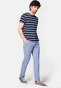 Lancerto MONACO - Chinosy