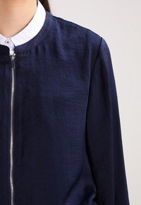 Freequent Tunn jacka - blue