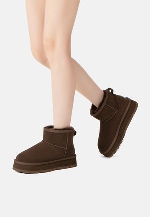DUSKY SHORT - Snowboot/Winterstiefel - chocolate