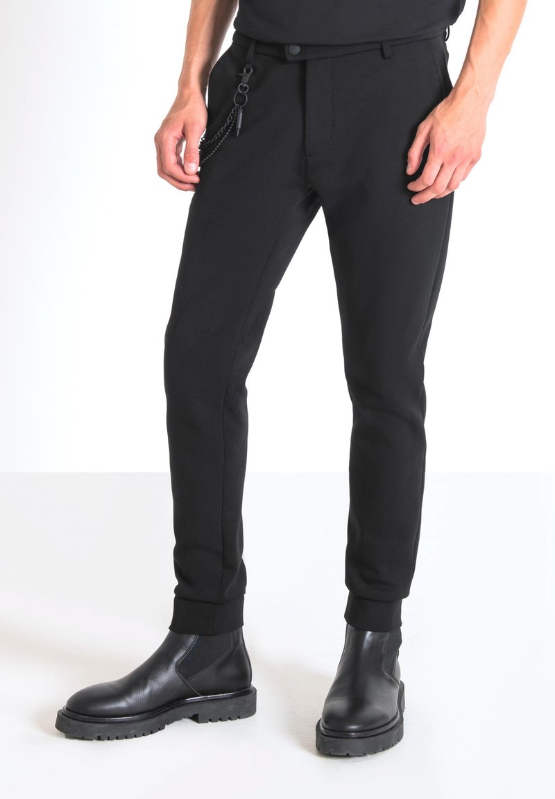 Invernali ANTONY MORATO PANTALONI UOMO SKINNY BRYAN MMTR00387 - Main Image